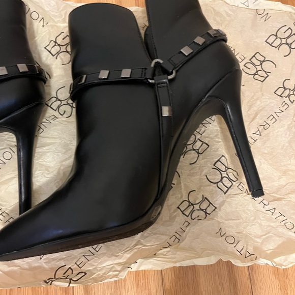 Very elegant and chic black Valentino style boots - Picture 8 of 10